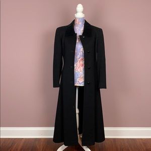 🌹 Vintage Wool Trench Coat 🌹